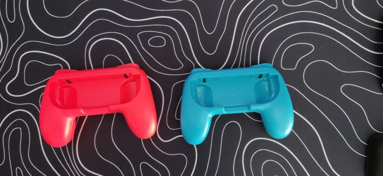 Empuñadura de Joystick DOBE para Joy-Pad Izquierdo y Derecho del Nintendo Switch (Modelo TNS-851B) - Imagen 2
