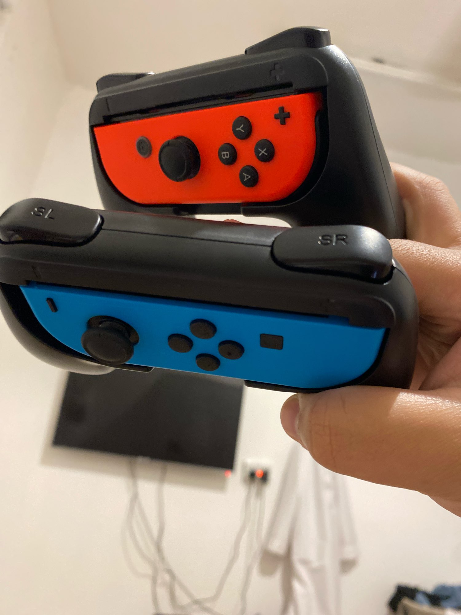 Empuñadura de Joystick DOBE para Joy-Pad Izquierdo y Derecho del Nintendo Switch (Modelo TNS-851B) - Imagen 3