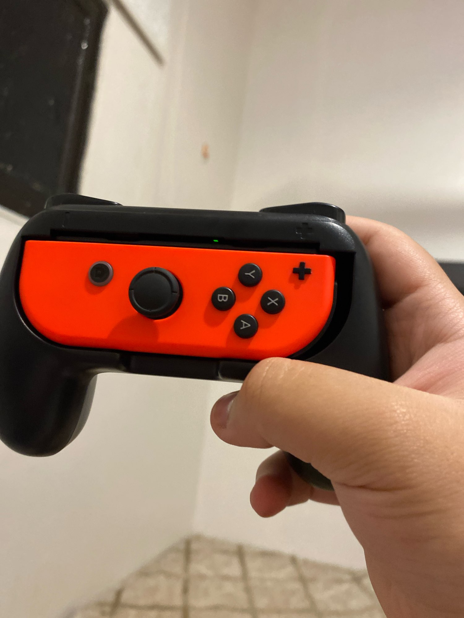 Empuñadura de Joystick DOBE para Joy-Pad Izquierdo y Derecho del Nintendo Switch (Modelo TNS-851B) - Imagen 5